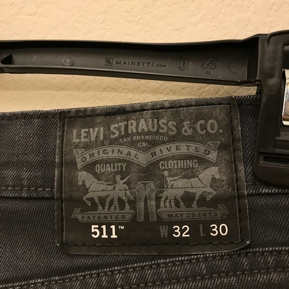 Levi’s Grey Jeans - Picture 5 of 6